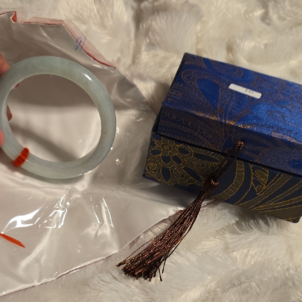 Jade Green Bangle with Elegant Box